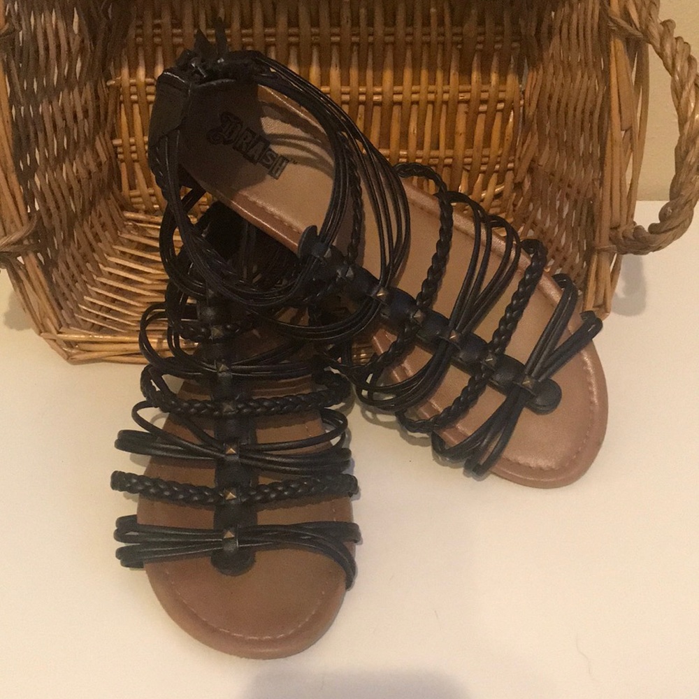 Black Gladiator Sandel’s - Size 9